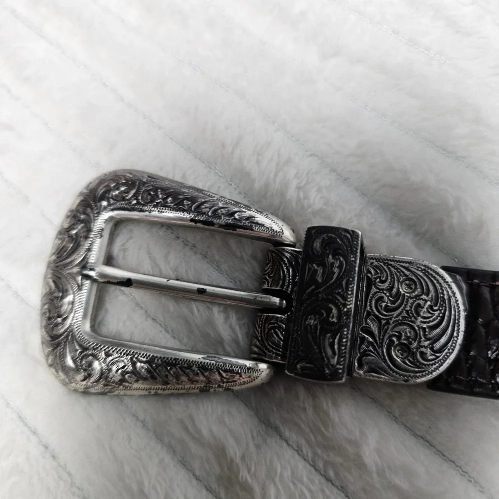 Western Leather Belt 32 Brown Croc Embossed Silver Buckle Cowboy Cowgirl Rodeo - Picture 8 of 15